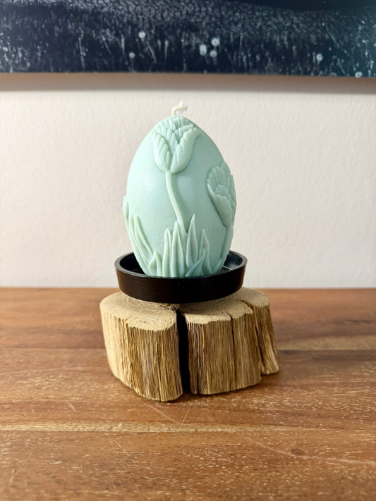 Kerzenständer aus Eichenholz gebürstet mit Kerze Osterei mit Tulpendekor groß - 1174