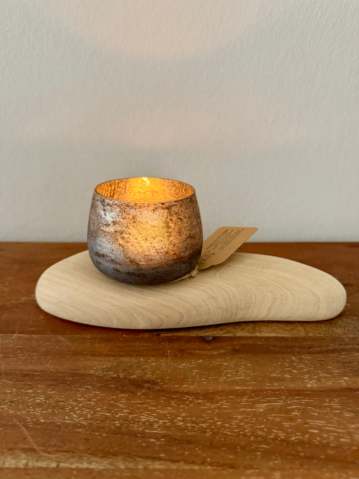Windlicht aus Glas auf Eichenholz, Unikat Nr. 1685, Ansicht 1