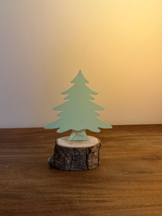 Holzstamm mit Tannenbaum grün 1314