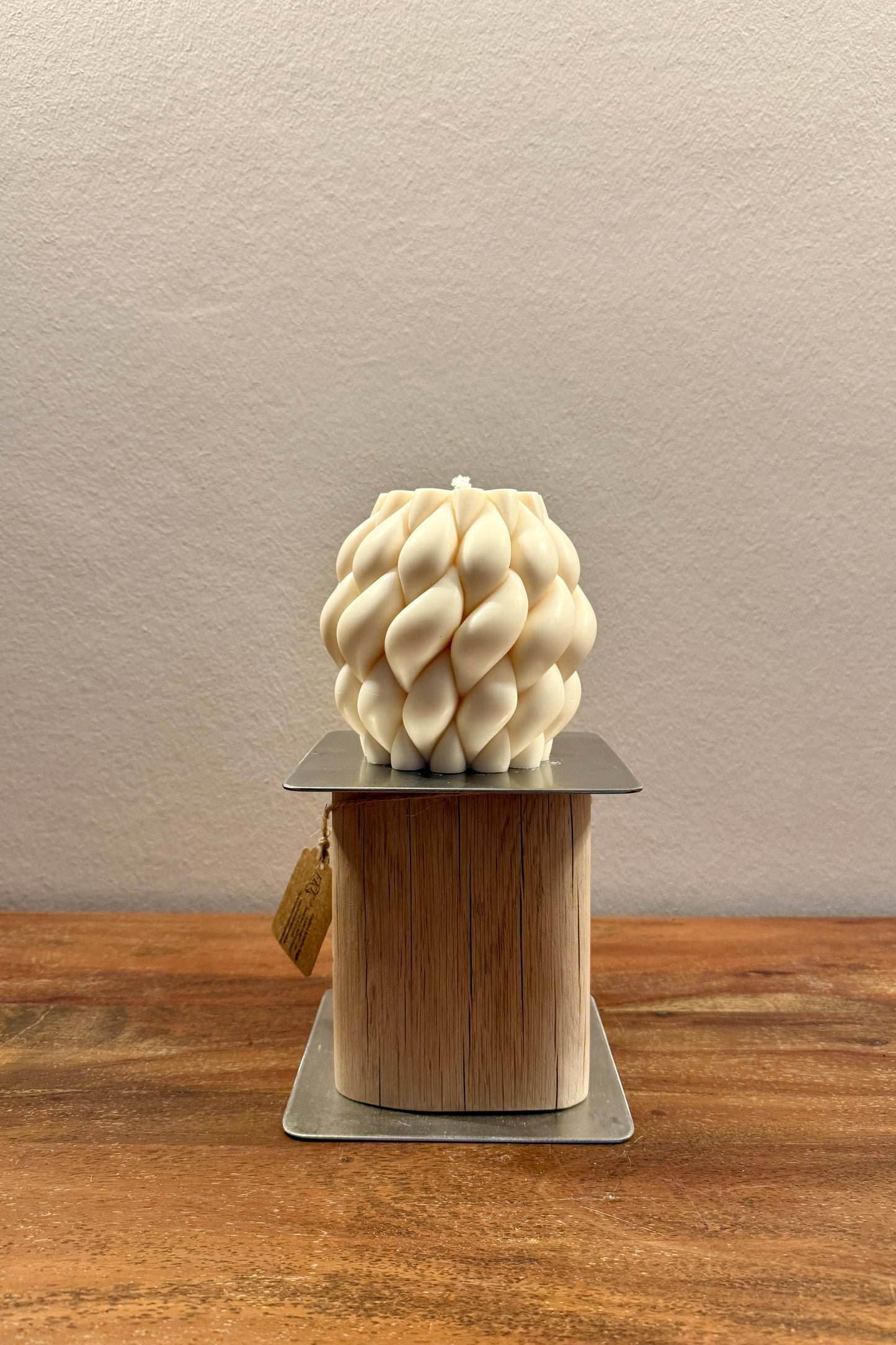 Holzstamm geschliffen mit Edelstahlplatte und Designkerze 1298