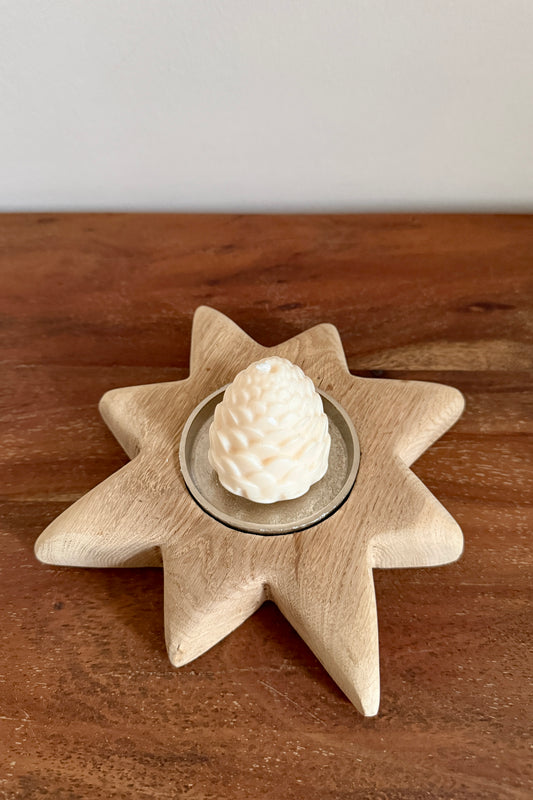 Holzstern mit Stumpenkerze 1216