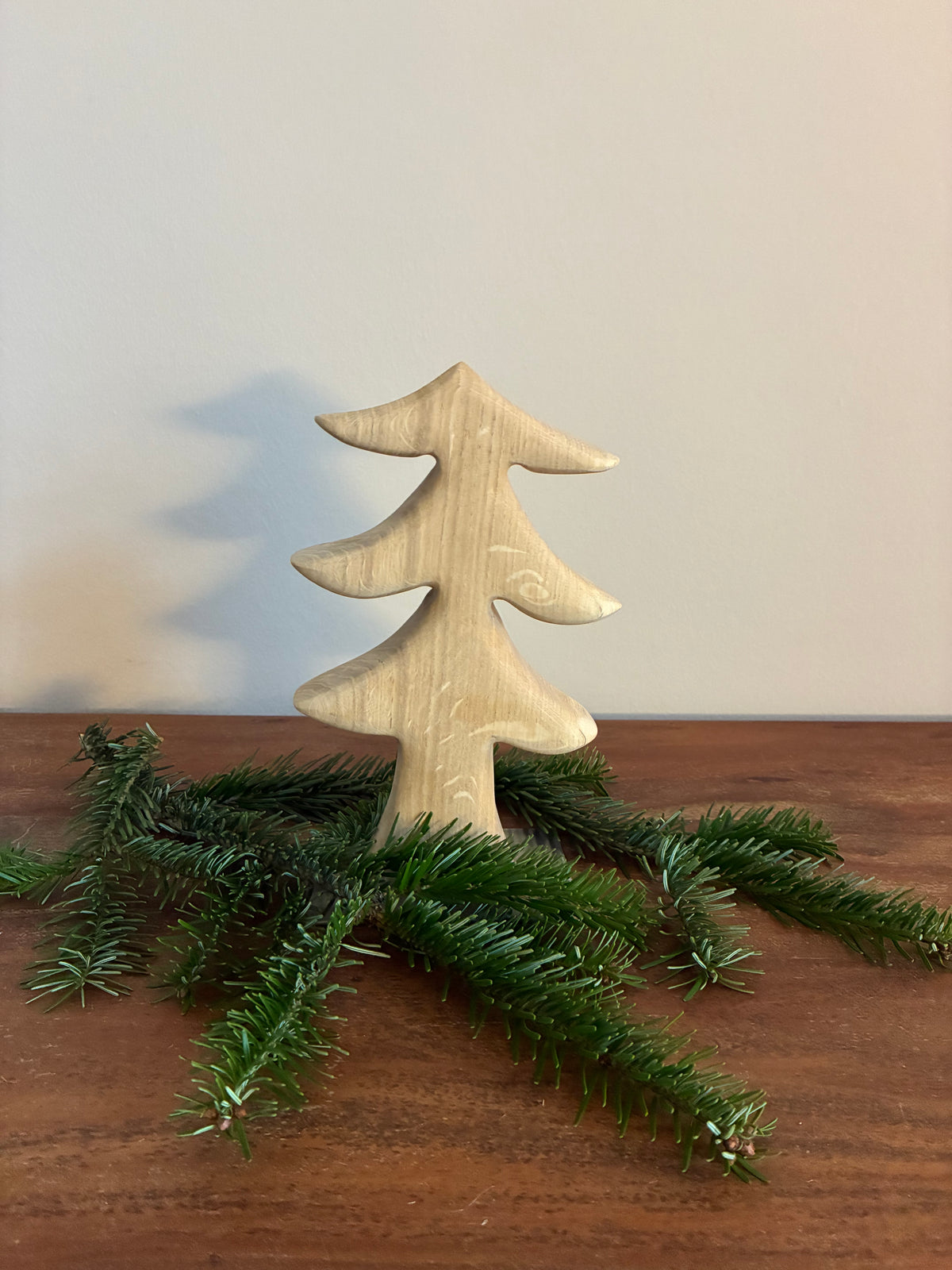 Tannenbaum aus Eichenholz klein 1145
