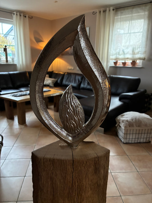 Bodenkerze aus Eichenholz mit Aluflamme 1360